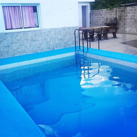 Hostal Benjamin Cafayate Esterno foto