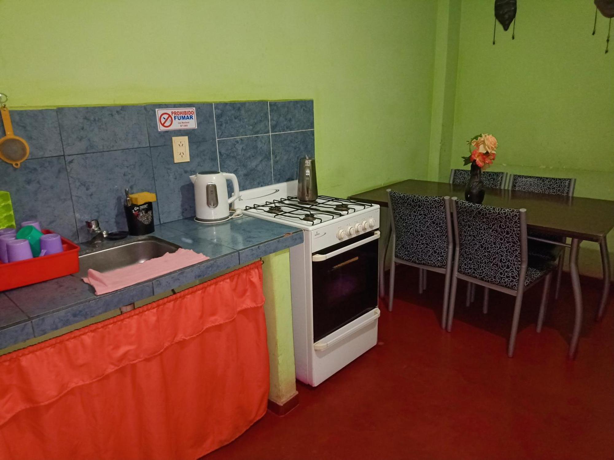 Hostal Benjamin Cafayate Esterno foto