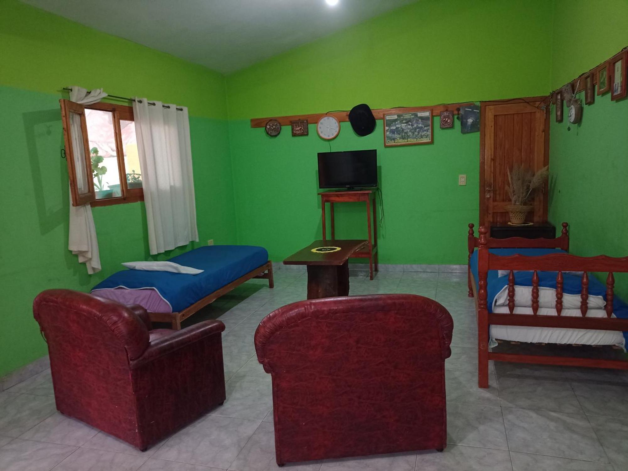 Hostal Benjamin Cafayate Esterno foto